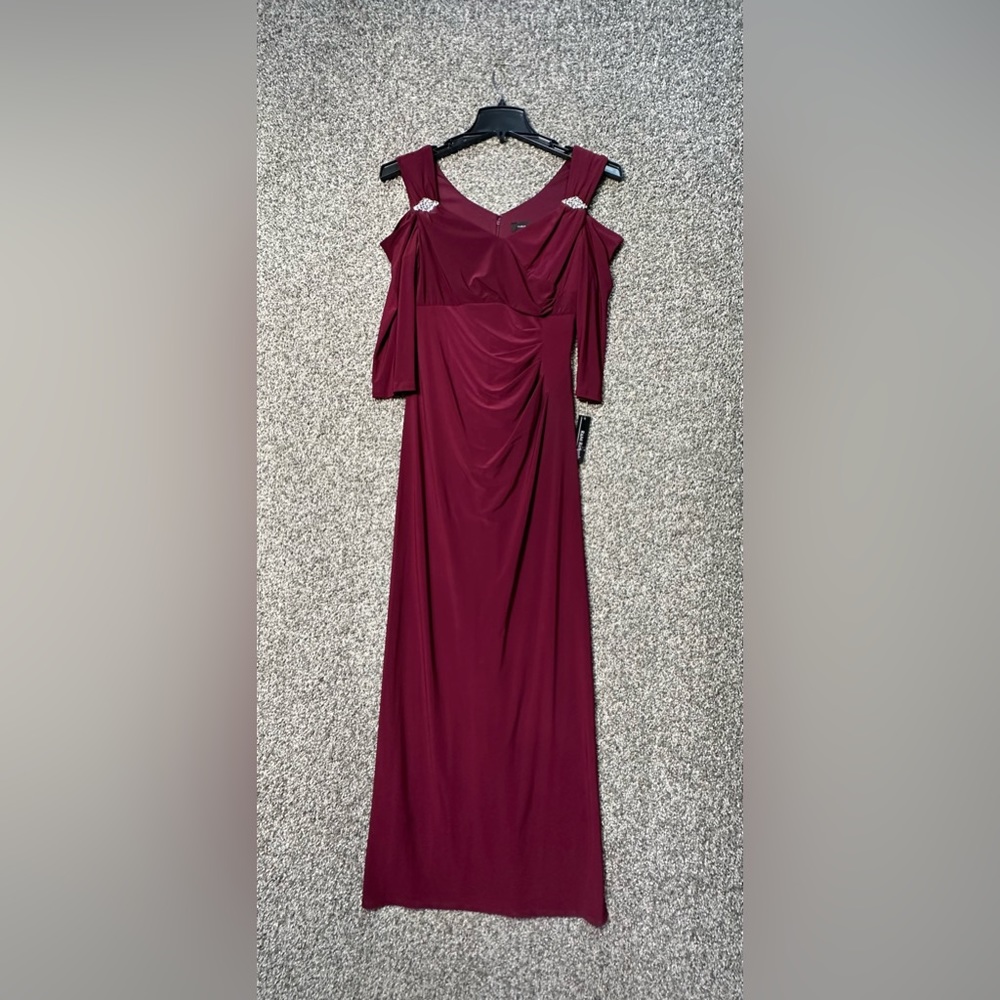 NWT R&M Richards Long Empire Waist Chiffon Gown w/ Cowl Bodice Size 10 - Picture 3 of 6